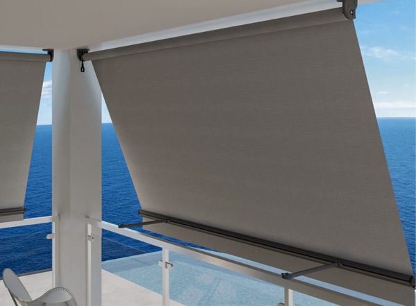 Toldos para balcones con sombra sin perder ventilación. - Telones verticales para proteger laterales y perímetro exterior. en Alicante | Toldos Corona