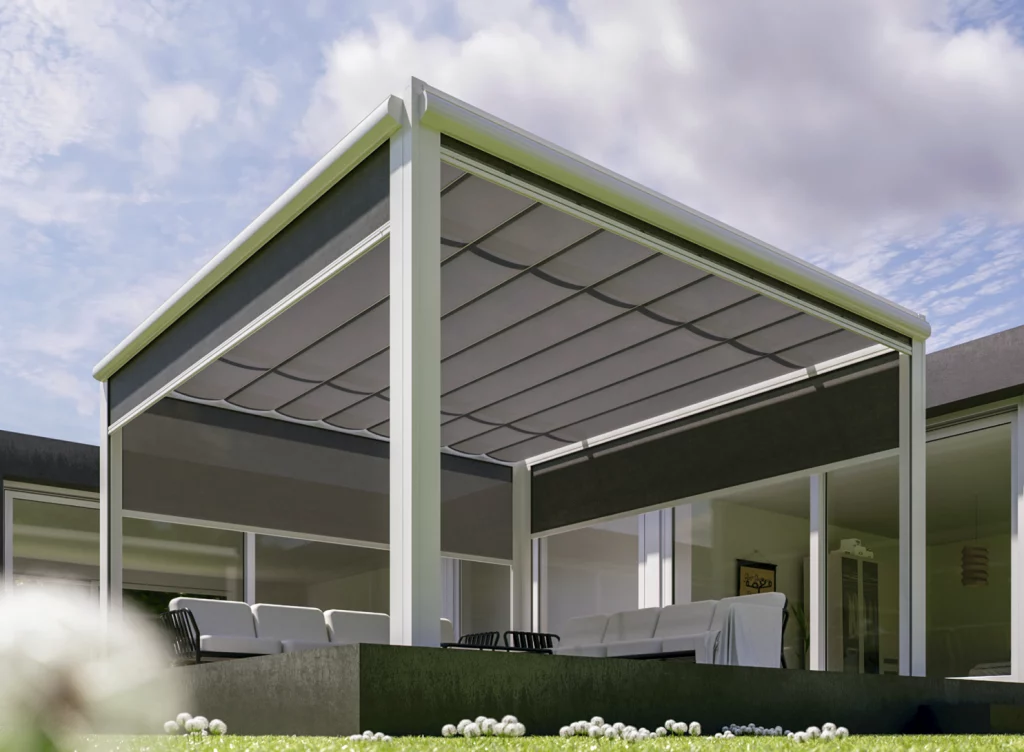 Segunda aplicación Parabox - Telones verticales para proteger laterales y perímetro exterior. en Alicante | Toldos Corona